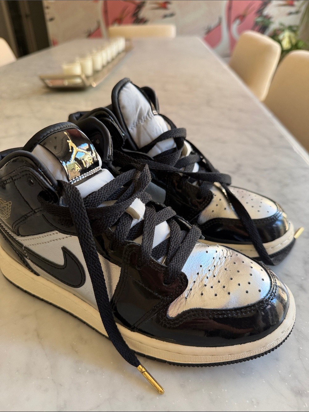 Jordan Kids Black and White Patent Leather Low Top Sneakers size 4.5 big boys